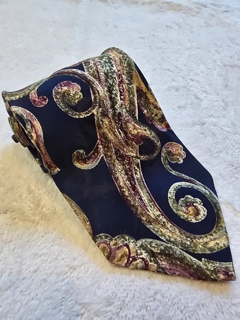 Vintage Christian Dior Monsieur Silk Tie - Paisley Pattern on Navy Background - Picture 2 of 9